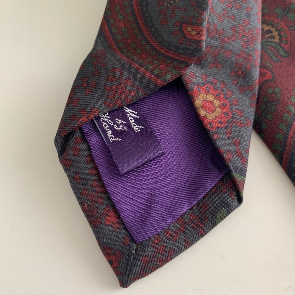 Ralph Lauren Purple Label Maroon Paisley Tie - Picture 4 of 4